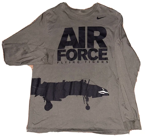 Air Force Nike T Shirt Men’s XL Long Sleeve T Shirt Athletic Cut Gym EUC Camo Cover