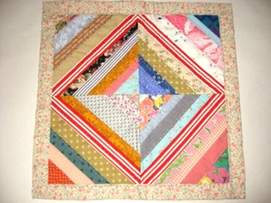 NEW Homemade Table Topper/ Centerpiece Patchwork 24 1/2x 24 1/2 Quilted Cotton - Picture 1 of 6