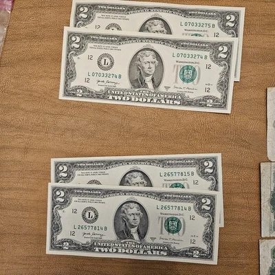 $2.00 Dollar  Consecutive Serial #'s 2017 lot of 2  - Image 1 of 2