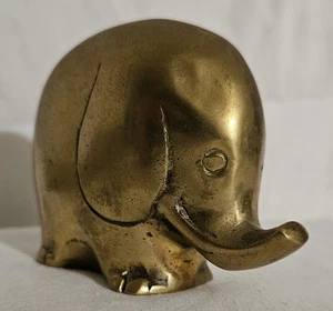 Pisapapeles estatuilla elefante de latón pequeño vintage - Imagen 1 de 6