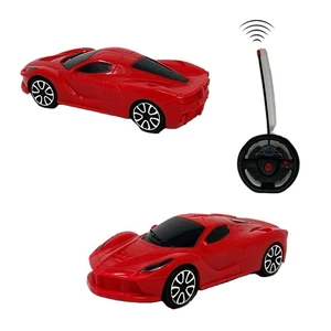 Top Racer Red RC Car 1:24 Scale – 2.4GHz Remote Control Toy Vehicle for Kids - Picture 1 of 4