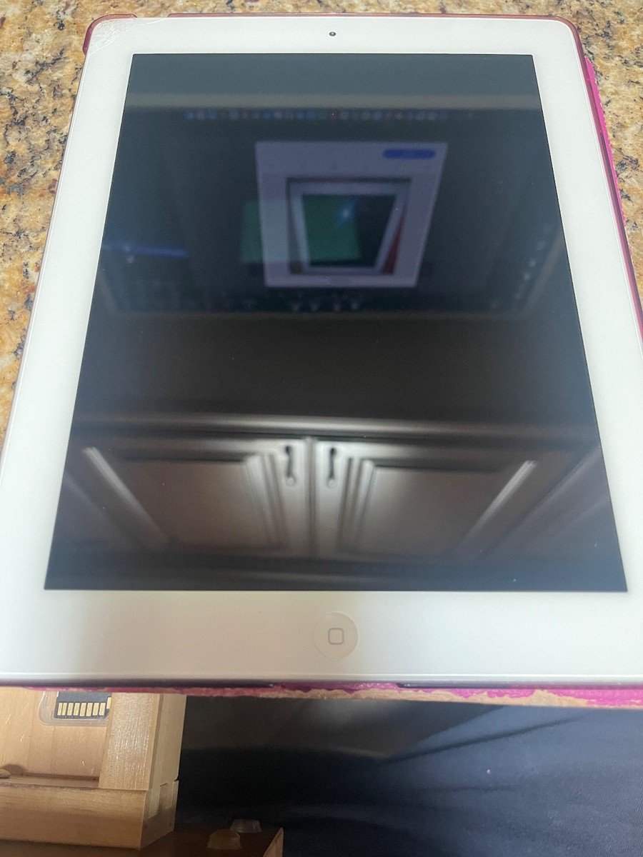 iPad - 準美品　iPad3 32GB  WIFIモデル　アイパッド　第3世代 iPad Air Wi-Fiモデル 64GB - スペースグレイ（第3世代） [整備