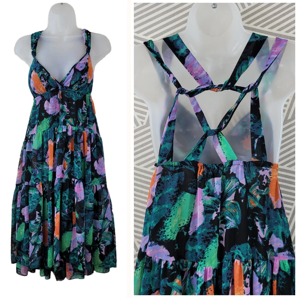 Vestido Acampanado Floral Hawaiano Moda International Talla XS Malla Tropical en Capas Foto 1 de 4