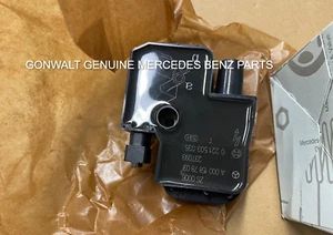 Mercedes Benz Genuine G55 AMG G500 2003-2011 Ignition Coil 000158780380 - Picture 1 of 3