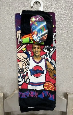 Toalla de playa vintage nueva 1996 Michael Jordan SpaceJam TuneSquad colores brillantes Foto 1 de 3