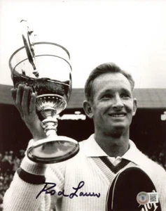 ROD LAVER SIGNED AUTOGRAPHED 8x10 PHOTO TENNIS WIMBLEDON LEGEND RARE BECKETT BAS - Picture 1 of 2