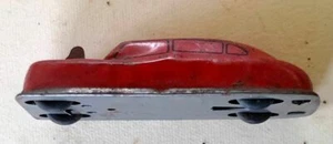 Giocattolo di latta Hudson rosso fuoco auto campana suona quando spinto pompiere giocattolo stepdown hornet - Foto 1 di 4