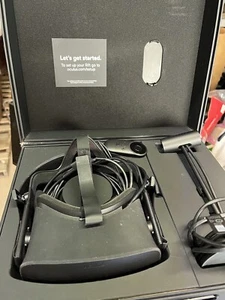 Meta Oculus Rift CV1 Virtual Reality Headset w/ Oculus Controllers - Picture 1 of 9