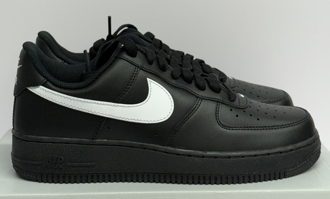 【クロちゃん】AIR FORCE 1 '07 BLACK-WHITE Nike Air Force 1 '07 Low Triple Black for Sale