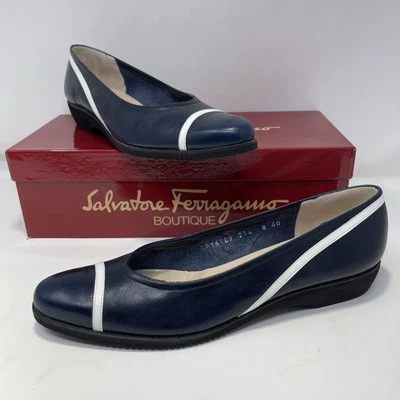 Zapatos de salón Salvatore Ferragamo Boutique talla 8 cuero azul marino mafia esposa nuevos en caja Foto 1 de 4