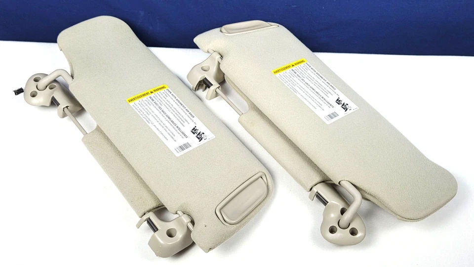 2000 - 2006 Chevy Suburban Tahoe Yukon Sun Visor Set Pair Tan / Creme - Image 1 of 4