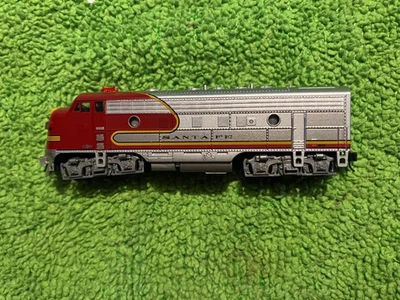 Kato F-7A, N Scale, Santa Fe from Set, DCC Ready, NEW, Test Run Only - Image 1 of 4