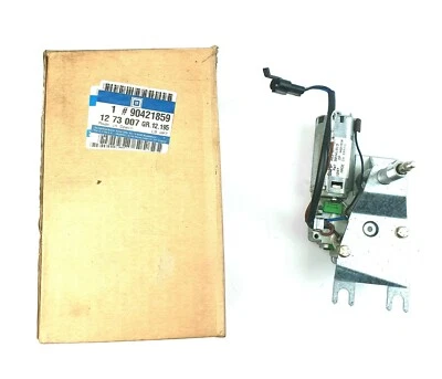 Original Opel GM Wiper Motor Rear Astra For - 90421859 - Image 1 of 4