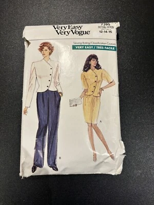 Very Easy Vogue 7395 Suit Size 12,14,16 - Image 1 of 2