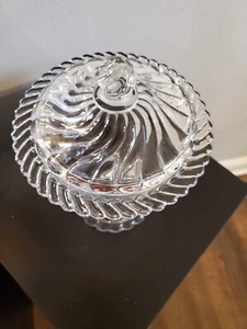 Beautiful Antique Elegant Glass Fostoria Colony Pattern COVERED CANDY DISH Rare - Picture 1 of 4