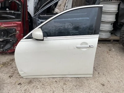 Infiniti G35 G37 2007 2008 2009 2010 2011 2012 2013 sedán puerta delantera derecha Foto 1 de 4