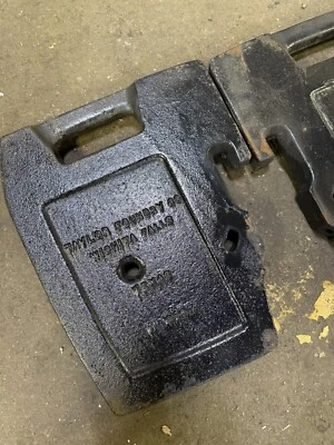 Lote De 2 Tractores Delanteros Universales Taylor Foundry Peso 80lb 0167 Nuevos Foto 1 de 3