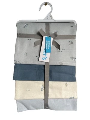 NUEVO Paquete de 4 mantas de recepción Carters azules, papel blanco aviones sol Foto 1 de 4