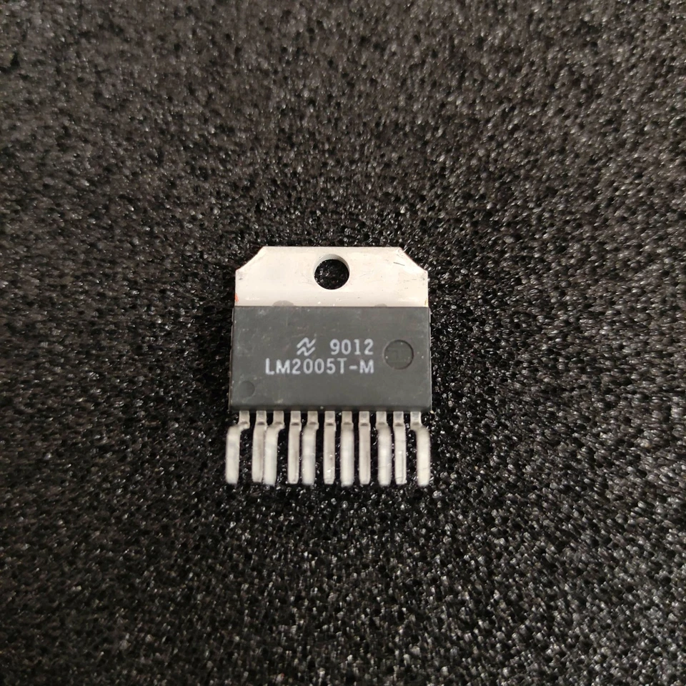 1 pezzo/pc - LM2005T-M - NATIONAL SEMICONDUCTOR SQL11 - Amplificatore di potenza 20W - Immagine 1 di 1