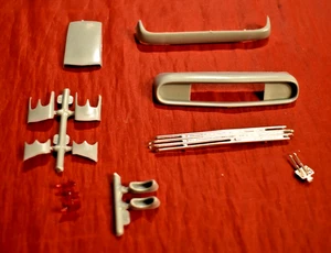 AMT 1958 Chevy Impala Custom Body Parts 1/25 - Picture 1 of 1