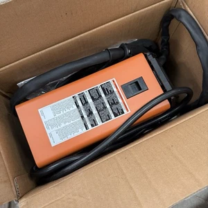 Soldador de alimentación RIDGID 90 Amp 120 Voltios Núcleo de Flujo SIN REGULADOR Modelo RFC90 - Imagen 1 de 3