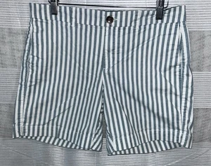 Old Navy Everyday Shorts Green White Stripe Womens Size 6 Chino - Picture 1 of 4