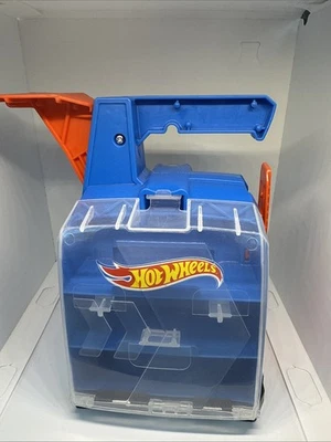 Hot Wheels Display Launcher Case Storage Case Holds 6 Cars READ MORE - Image 1 of 4