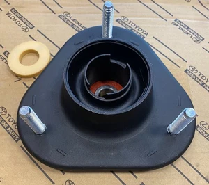 Soporte de amortiguador superior para suspensión neumática Lexus RX270 RX350 RX450h 2009-2015 - Imagen 1 de 5