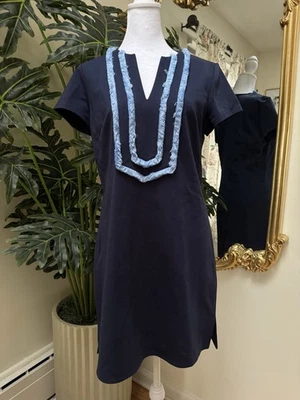 Vestido recto Sail To Sable manga corta azul marino con detalles de flecos talla pequeña Foto 1 de 4