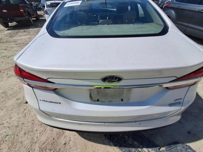 Cámara de visión trasera para maletero/escotilla/portón trasero sin spoiler se adapta a FUSION 17-18 2699463 Foto 1 de 3