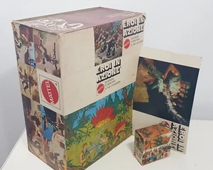 MATTEL EROI IN AZIONE SET ESPOSITORE BOX DISPLAY SOLDATINI VINTAGE SOLDIERS - Foto 1 di 21