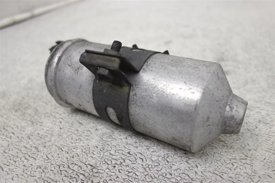 Conjunto de tanque de líquido condensador de CA Nissan Pathfinder 2001-2002 92131-2Y900 Foto 1 de 4