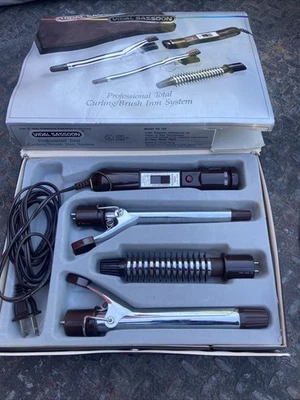 Vintage Vidal Sassoon Interchangeable Curling Iron Brush Set In Case VS125 Hair - Image 1 of 4