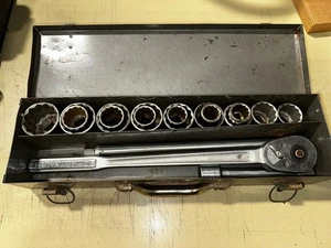 Vintage Craftsman USA 18-Piece 3/4" Drive Socket Set w/ Metal Box V Crown Logo - Picture 1 of 12