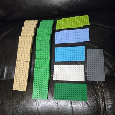Лот из 23 LEGO 8 X 16 гвоздики основание пластины 92438 5 «x 2,5» желтовато-коричневый зеленый белый синий серый - Изображение 1 из 3