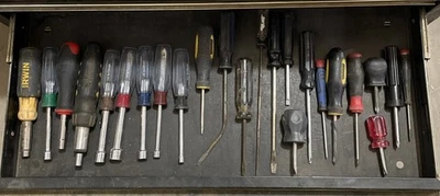 Lot of 24 Nut Drivers & Screw Drivers Mixed Sizes & Brands - Image 1 of 4