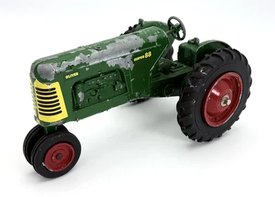 SpecCast - Oliver Super 88 Narrow Front - 1:16 Scale (needs restoration) - Image 1 of 4