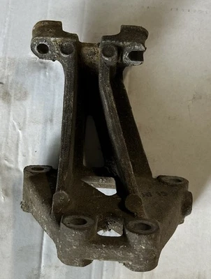 SOPORTE MOTOR TURBO PORSCHE 944 S2 MONTAJE RHS 94437512402 USADO Foto 1 de 4