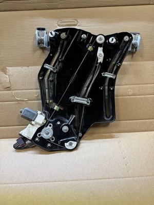 ✅⭐️ Motor regulador ventana eléctrica trasero izquierdo conductor convertible 06-09 G6 Foto 1 de 4