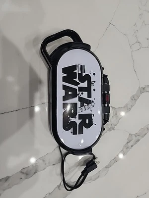 Moldes para panquecas Star Wars Darth Vader e R2-D2 LSW-300CN design flip-over - Imagem 1 de 4