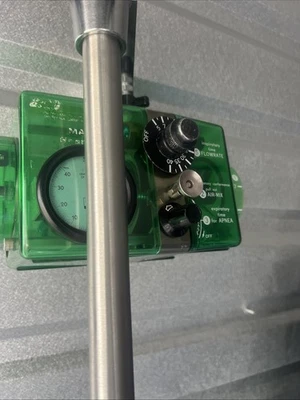 Ventilador respirador vintage Mark 7 Bird Corporation *sin probar* Foto 1 de 4