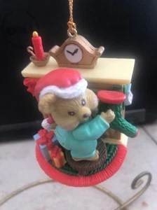 TRADICIONES/NO ADORNO NAVIDAD ENESCO: OSO DE PELUCHE CUELGA SU MEDIA Nuevo - Imagen 1 de 7