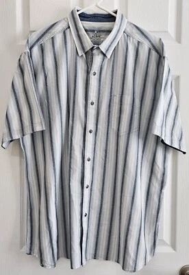 Camisa XXL Kuhl Para Hombres Azul Blanco Rayas Mangas Cortas Exterior Comodidad Foto 1 de 4