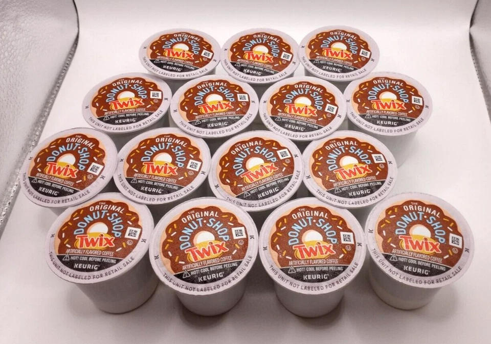 Lote de (15) cápsulas K-Cup de café con sabor a barra de dulces Twix Donut Shop genuinas Keurig Donut Shop Foto 1 de 1