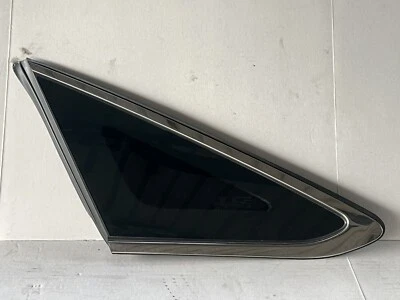 2015 - 2017 HYUNDAI SONATA LEFT Quarter Glass window PN: 87810C2000 - Image 1 of 4