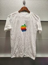 New listing
Rare Vintage 80s Apple Macintosh Rainbow Logo Computer Steve Jobs T-Shirt L Usa