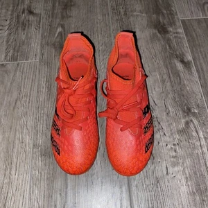 Adidas Predator Demonscale Red Black Soccer Cleats Shoes kids  Size 12.5 Youth - Picture 1 of 5