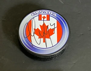 Jake Mazzin Toronto Maple Leafs Auto Signed Canada Puck Beckett Hologram - Picture 1 of 2