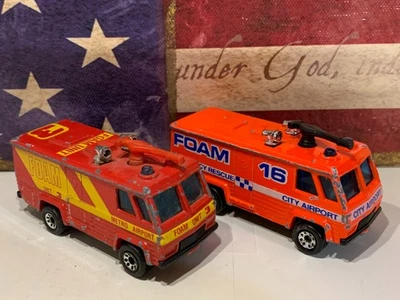 MATCHBOX COMMAND VEHICLE X2. RED/YELLOW & BRIGHT ORANGE, FOAM UNITS,1:114 SCALE - Image 1 of 4