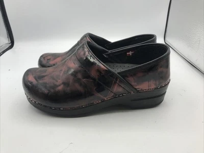 Zueco Sanita Smart Step Piper negro malva profesional cuero estampado 36 Foto 1 de 4